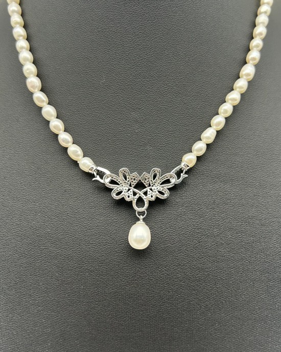 Silver Flower Pearl Necklace Silver Flower Pearl Necklace