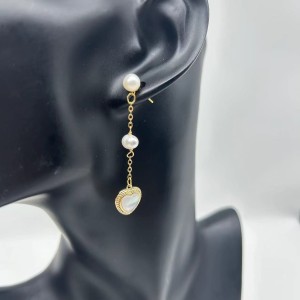 Gold Pearl Earrings