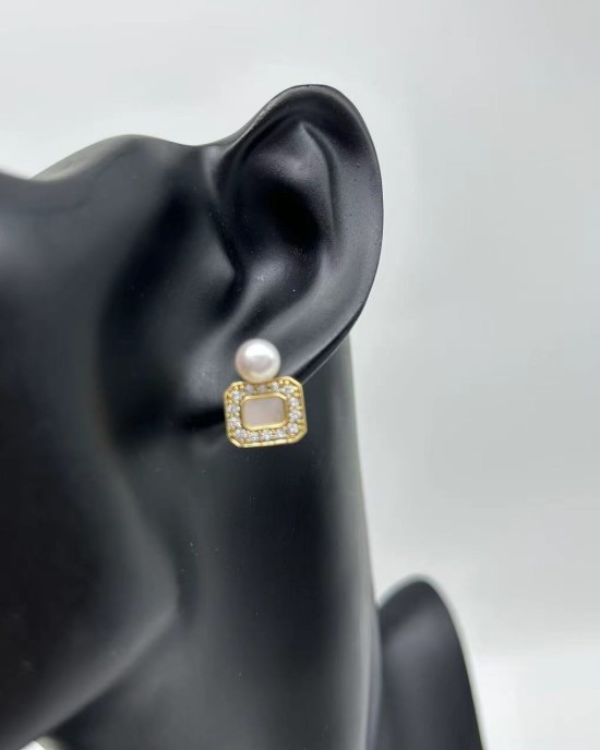 Square Pearl Earrings Square Pearl Earrings