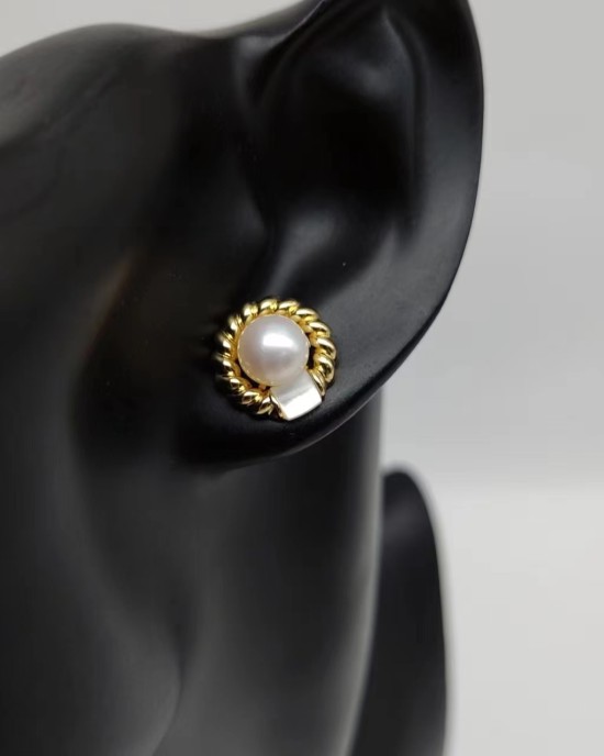 Threaded Pearl Earrings Threaded Pearl Earrings