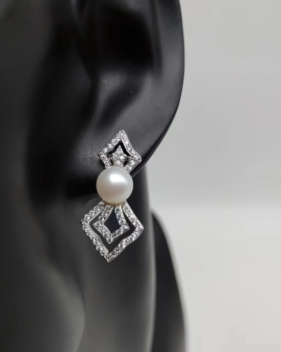 Double Diamond Pearl Earrings Double Diamond Pearl Earrings