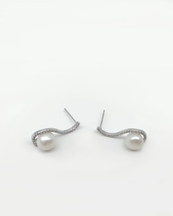 Serpentine Pearl Earrings Serpentine Pearl Earrings