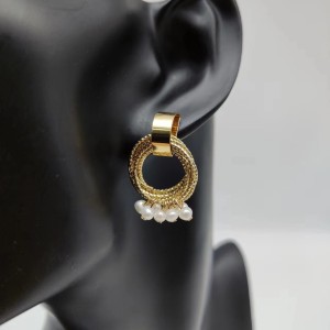 Hoop Pearl Earrings