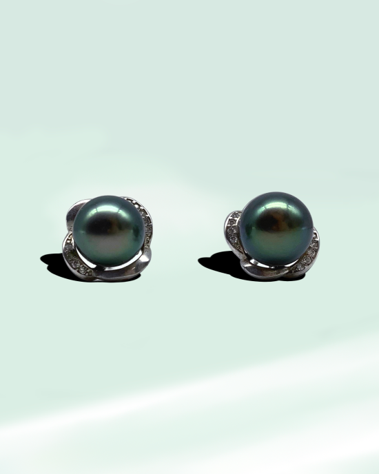 Pearl Stud Pearl Stud